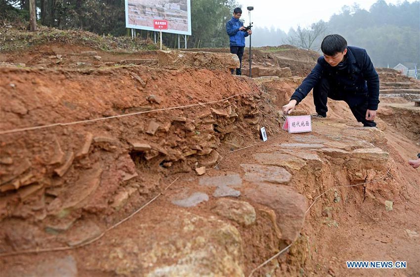 Escavação confirma ruínas do maior templo taoísta da China