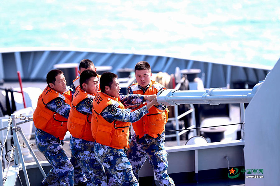 Frota da Marinha Chinesa realiza exercício militar