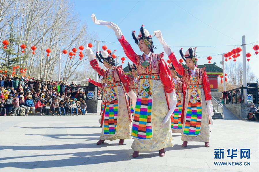 Cresce turismo no Tibet durante feriado do Ano Novo Lunar chinês