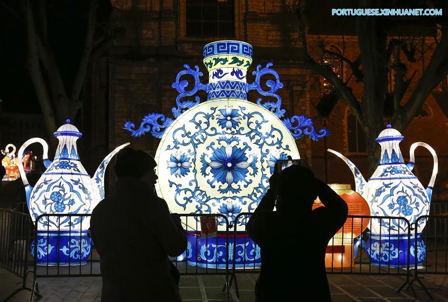 Exposição de lanternas chinesas inaugurada em Bruxelas