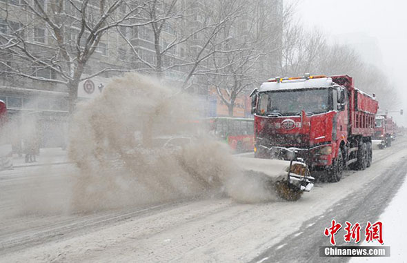 Forte tempestade de neve atinge nordeste da China