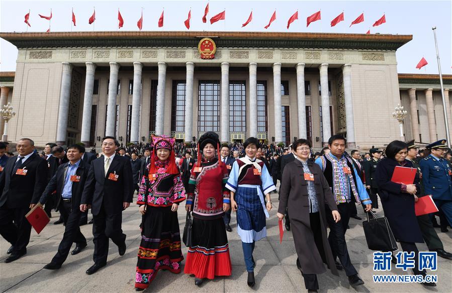 Legislatura nacional da China realiza reunião de encerramento