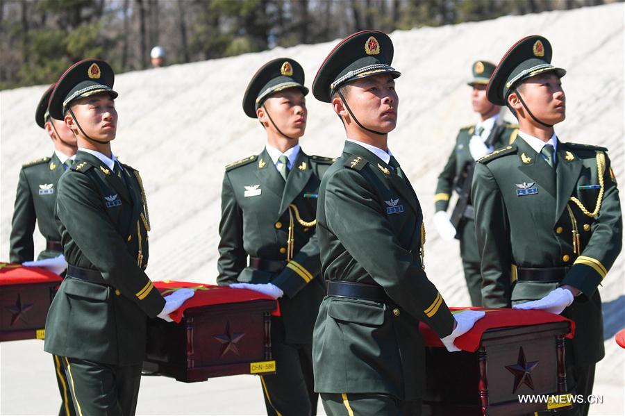 China realiza funeral em Shenyang aos soldados da Guerra da Coreia trasladados de volta à patria