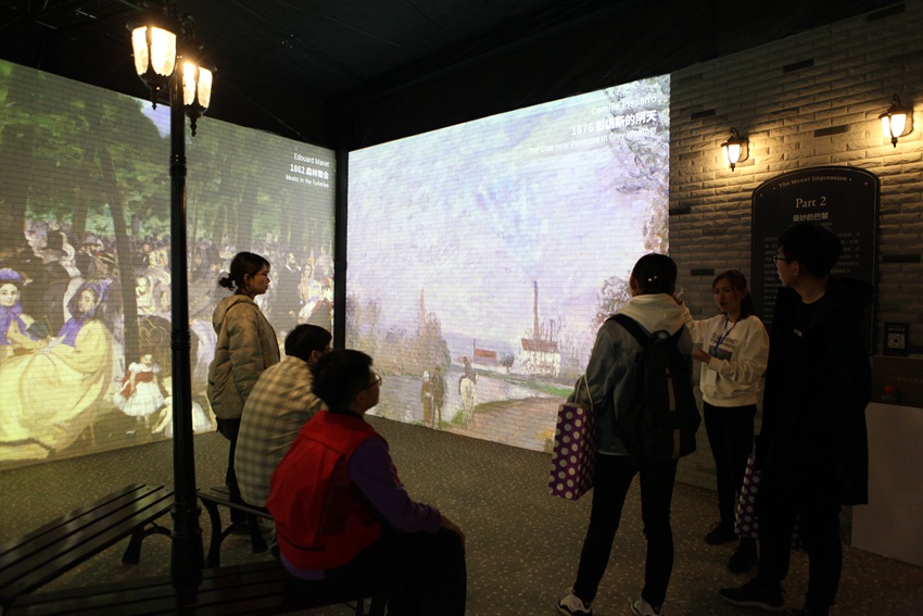 Tecnologia 3D dá vida a pinturas de Monet na China