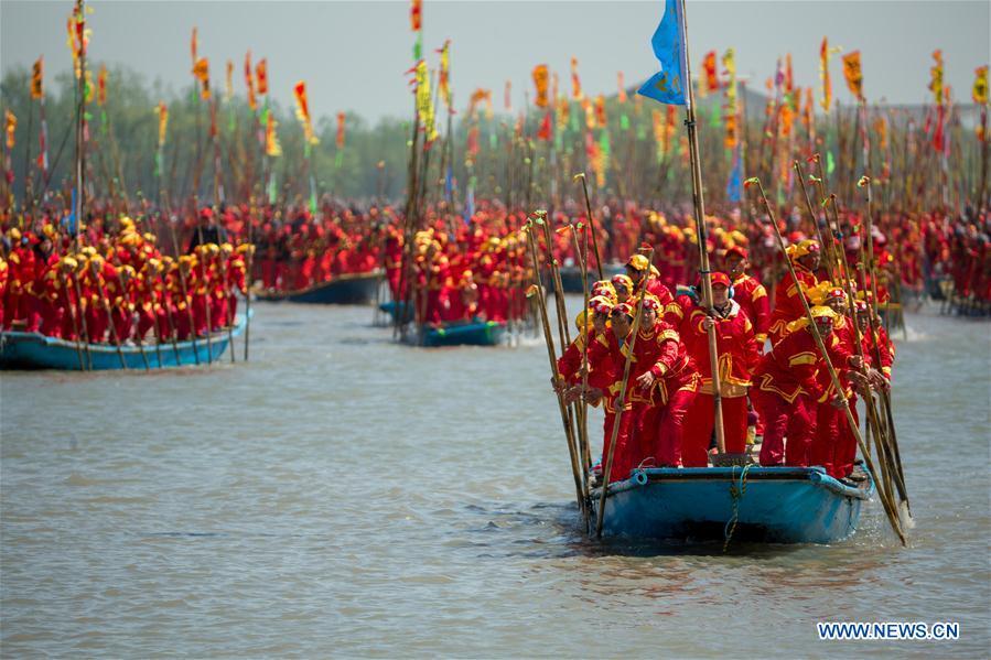 Festival Náutico de Qintong realizado em Taizhou