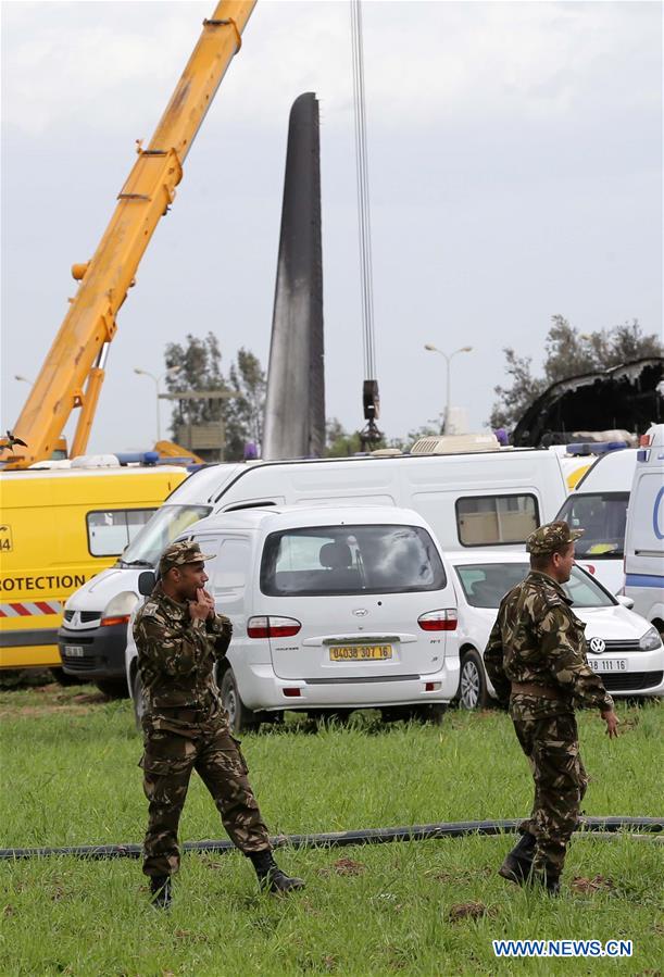 Queda de avião militar na Argélia deixa 257 mortos