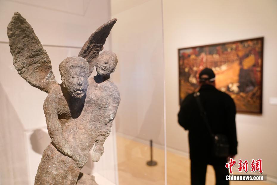 Exposição da Aliança de Museus e Galerias de Arte dos BRICS inaugurada em Beijing