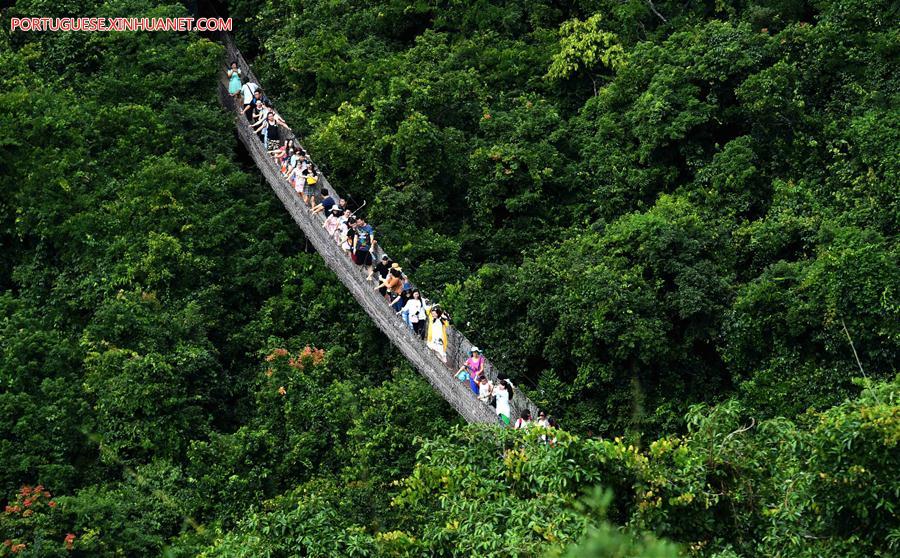 China planeja transformar Hainan em zona piloto de livre comércio