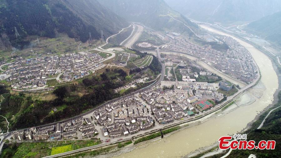 Galeria: Wenchuan assinala 10 anos desde terremoto mortal em 2008