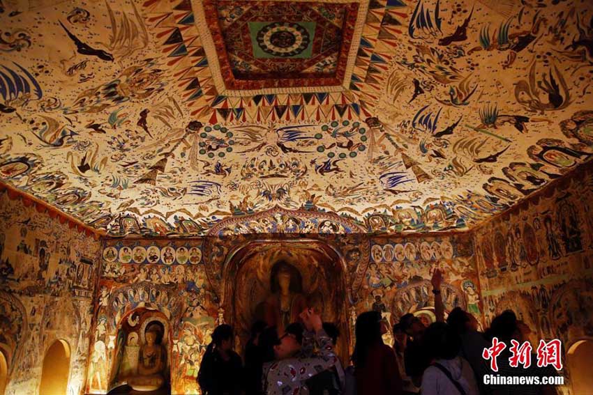 Galeria: Exibição sobre cultura de Dunhuang realizada em Shanghai