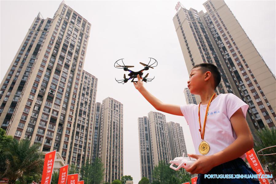 Festival de robôs de juventude realizado em Hunan, centro da China