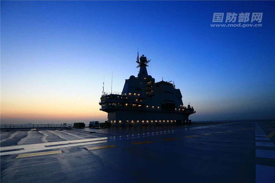 Primeiro porta-aviões de fabrico doméstico da China termina período de testes