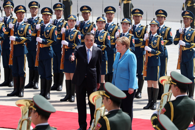 Visita de Merkel reforça espírito do multilateralismo