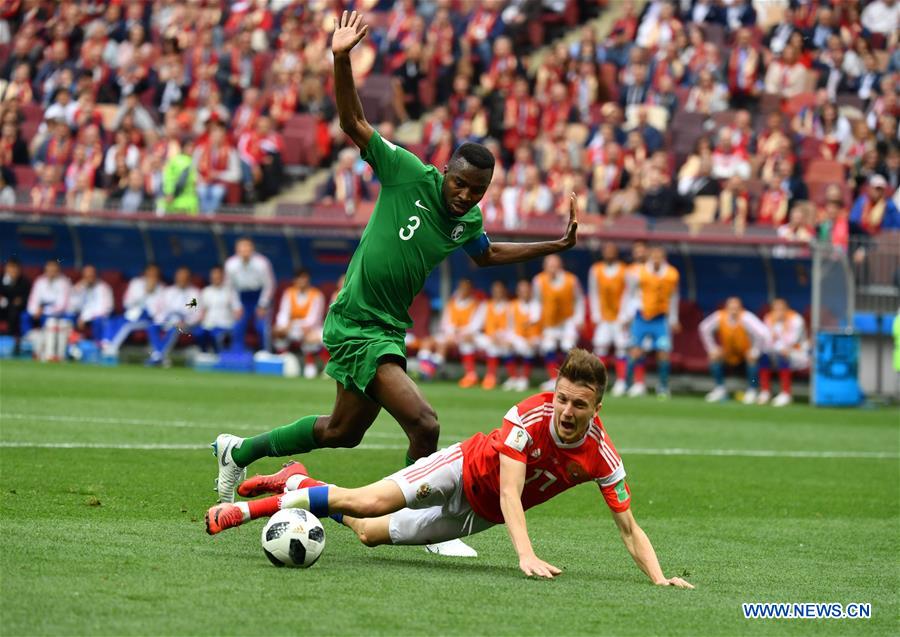 Rússia vence Arábia Saudita por 5-0