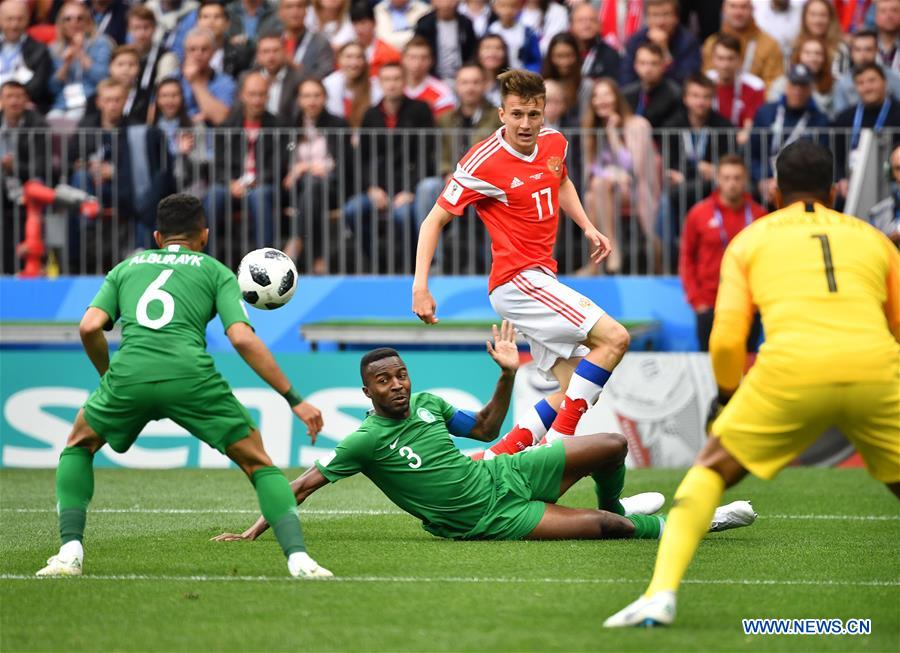 Rússia vence Arábia Saudita por 5-0