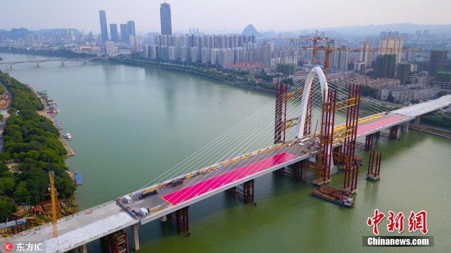 Região autônoma de Guangxi inaugura ponte “Baisha”