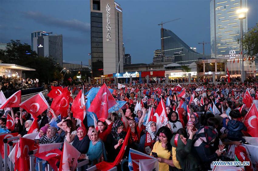 Presidente turco Erdogan e sua aliança ganham eleições presidenciais e parlamentares