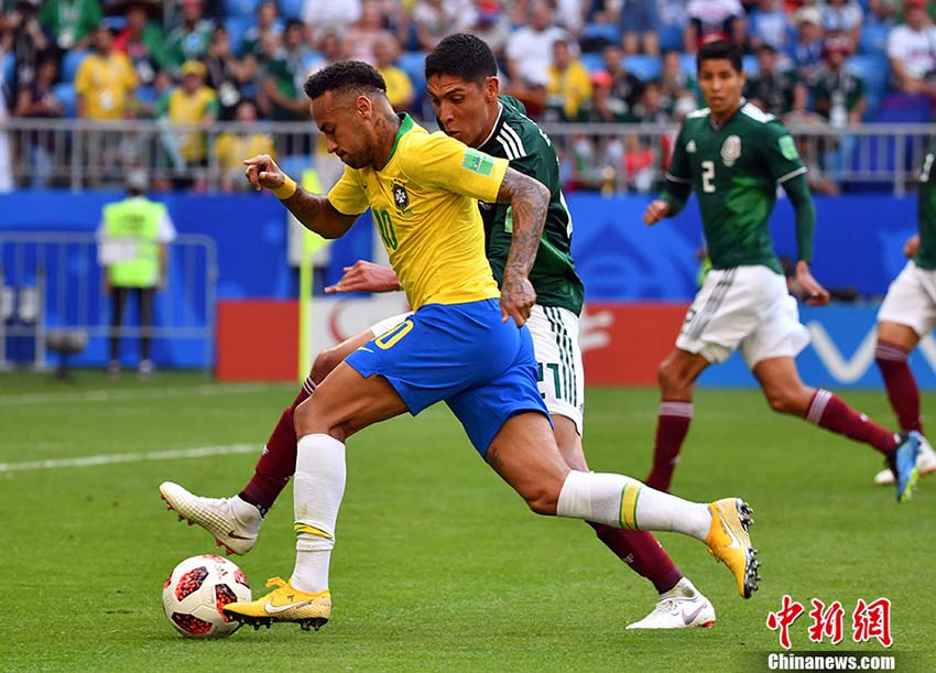 Copa do Mundo: Brasil avança para quartas de final com golos de Neymar e Firmino