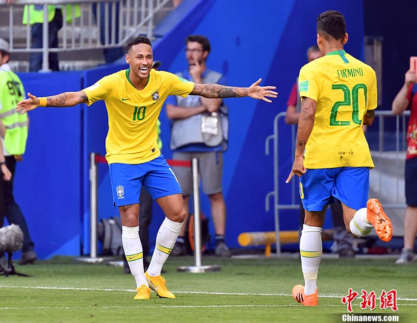 Copa do Mundo: Brasil avança para quartas de final com golos de Neymar e Firmino