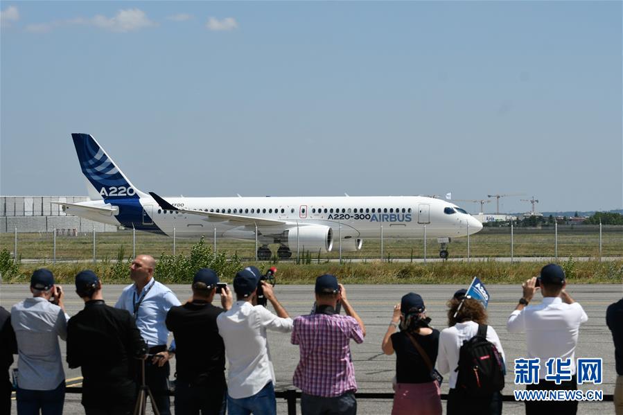 Airbus lança nova série de A220