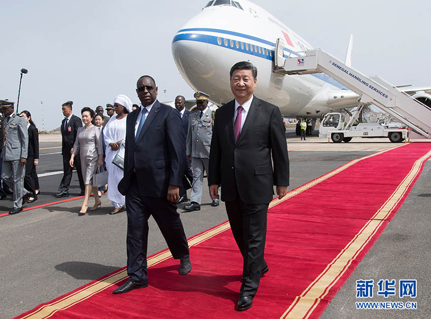 Presidente chinês Xi chega ao Senegal para visita de Estado