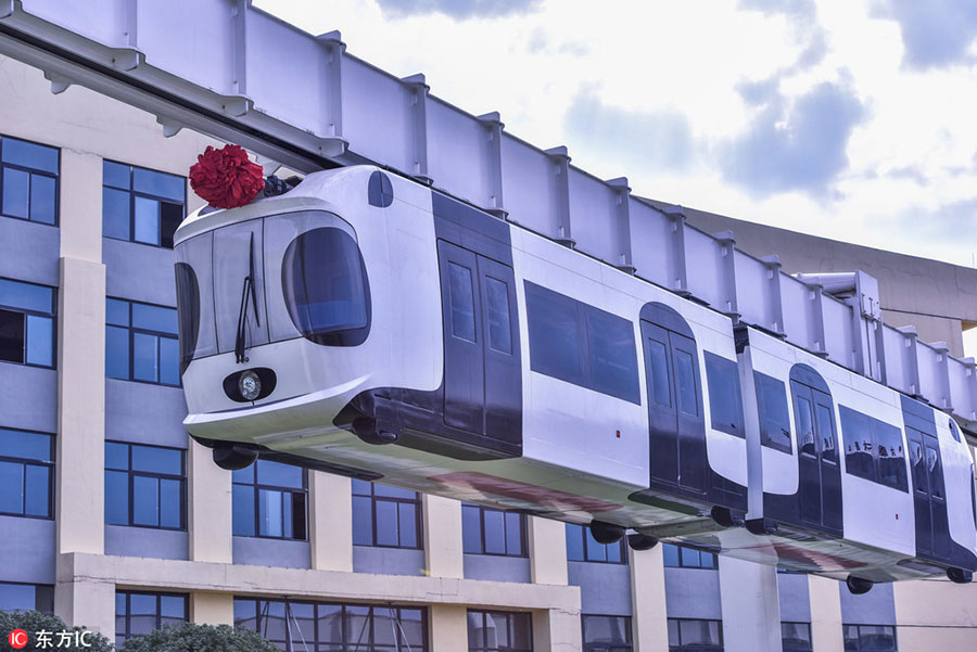 Galeria: Trem suspenso testado em Chengdu