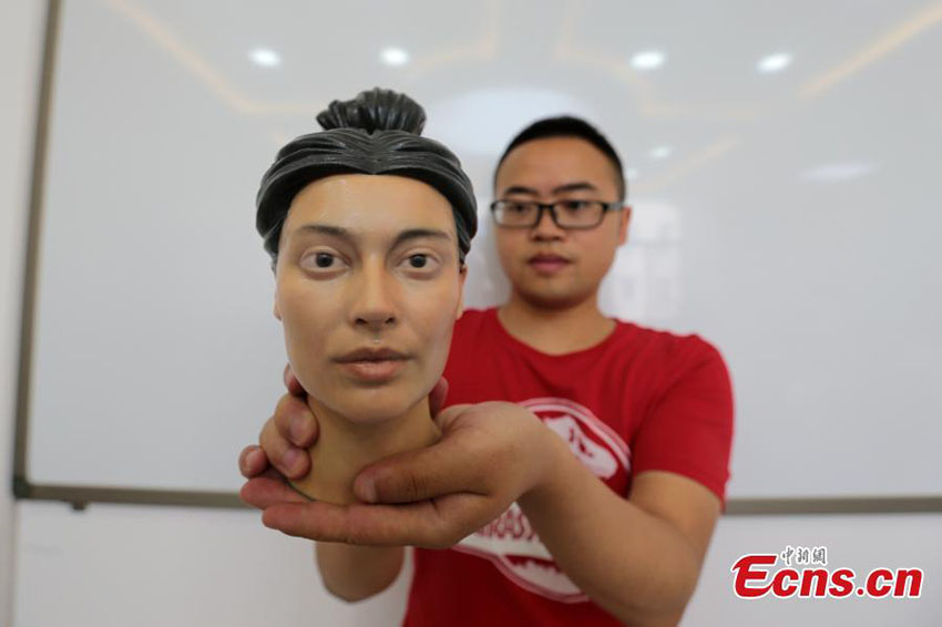 Pesquisadores restauram rosto de antepassados com impressão 3D
