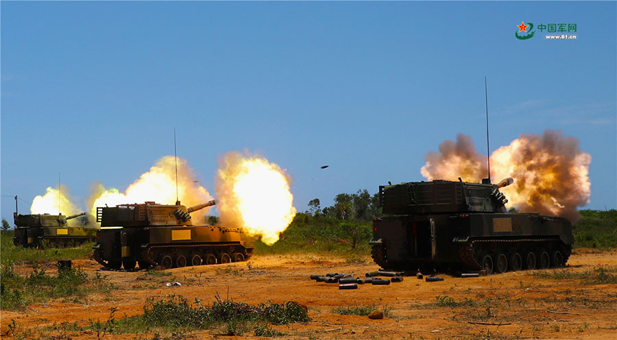 Exército chinês realiza exercício de simulação de batalha