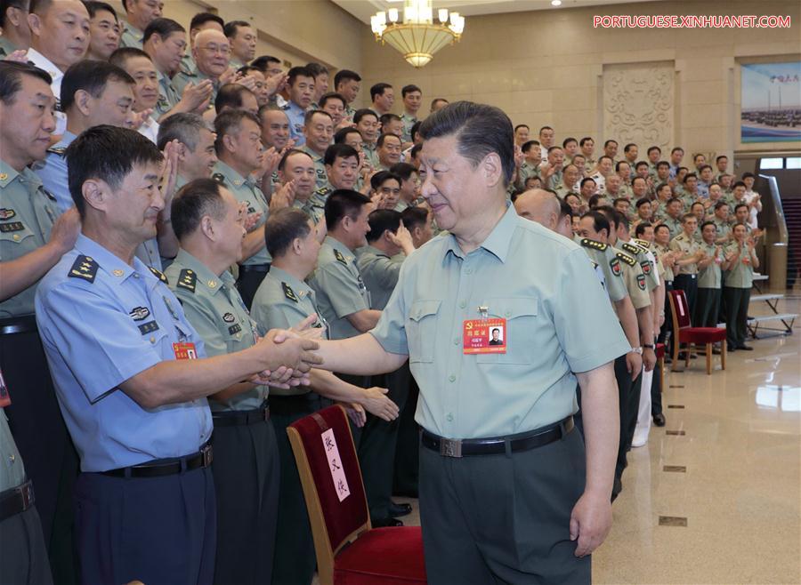 Xi pede fortalecimento da liderança do PCCh e construção do Partido no exército