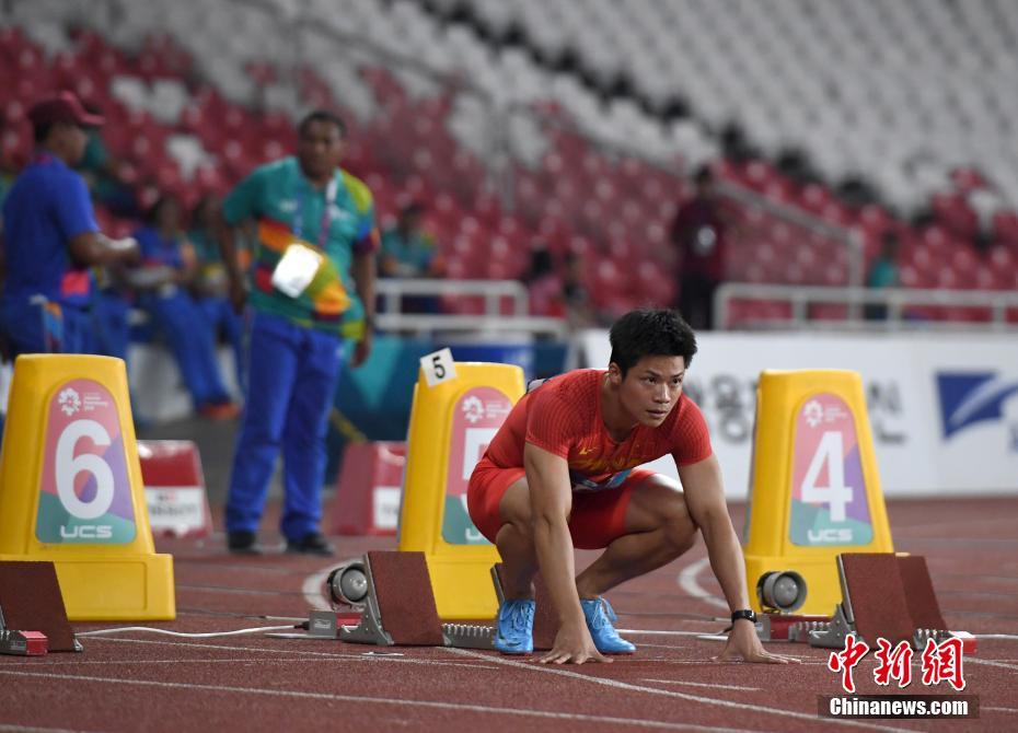Jogos Asiáticos: Su Bingtian atualiza recorde de atletismo de 100 metros em 9,92 segundos