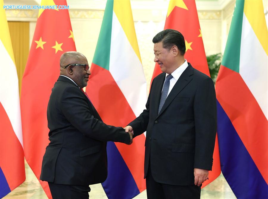 Xi reúne-se com presidente de Comoros