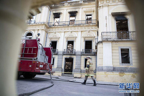 Decorrem investigações ao Museu Nacional do Brasil após incêndio