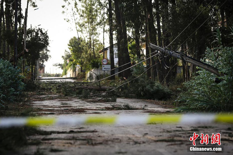 Portugal: Tempestade Leslie deixa 1 morto e 18 feridos