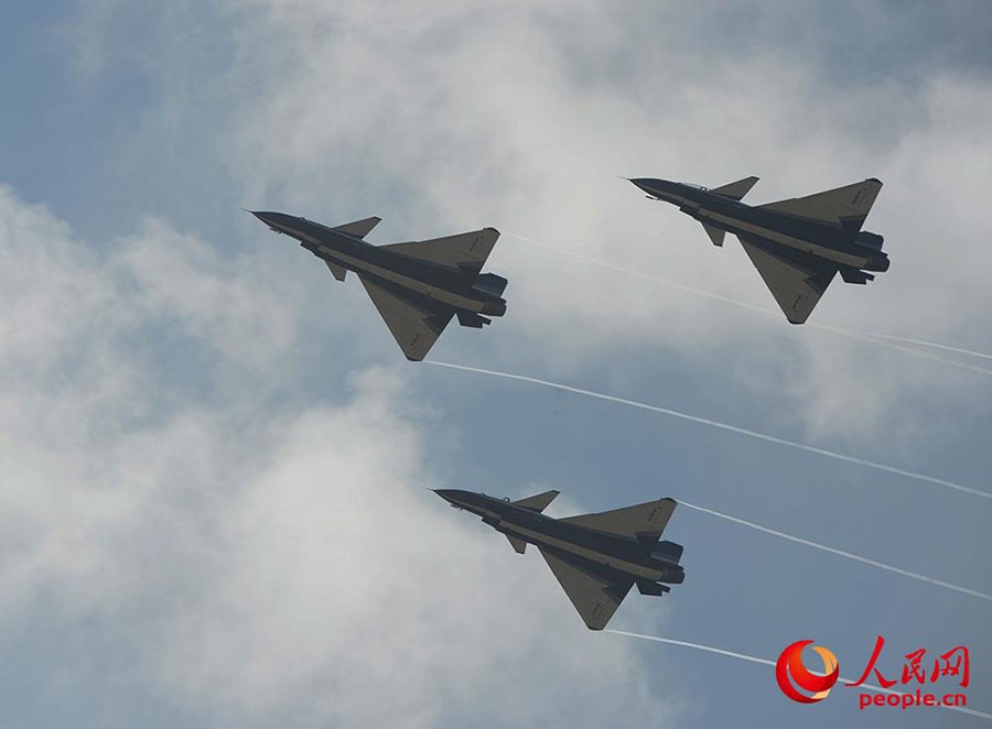 Galeria: Caças chineses em destaque no Airshow China