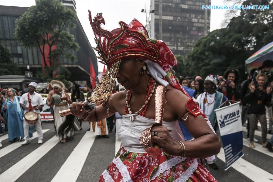 Marcha contra racismo marca o Dia da Consciência Negra em São Paulo