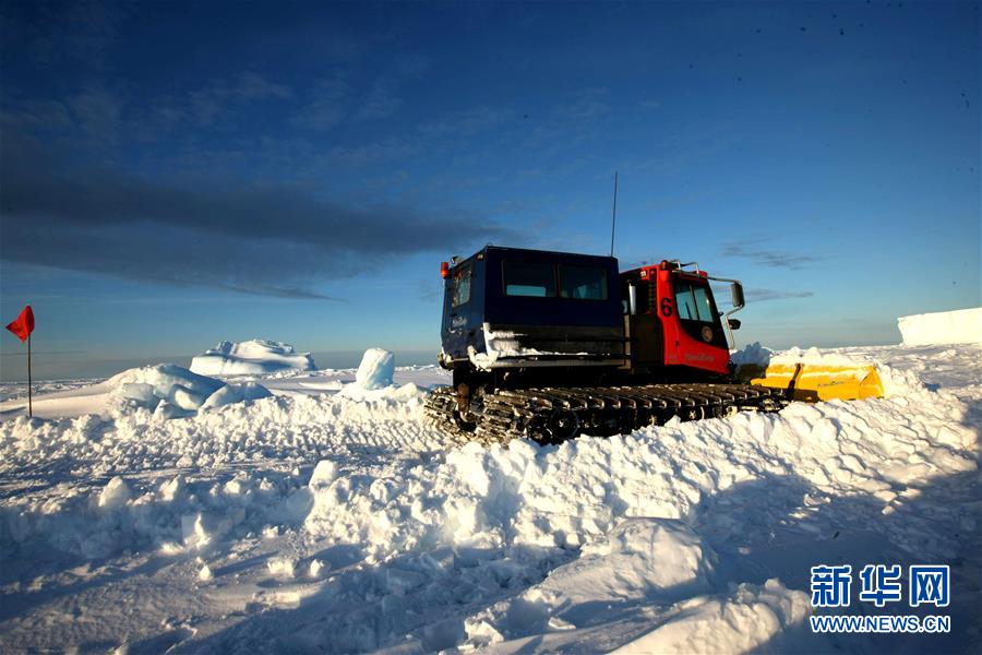 Equipe chinesa explora rotas de abastecimento de estação de pesquisa na Antártica