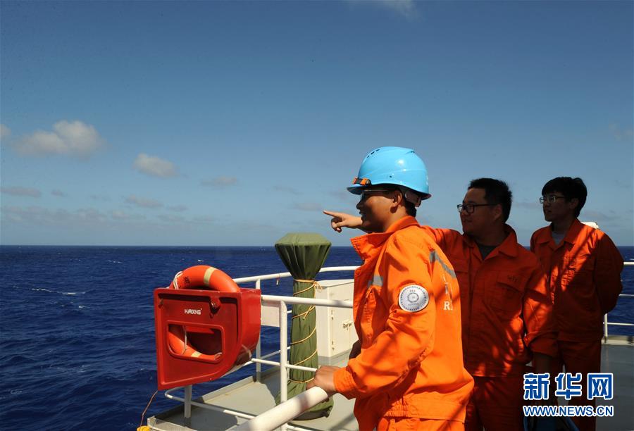 Explore os mais profundos mistérios científicos do oceano na Fossa das Marianas