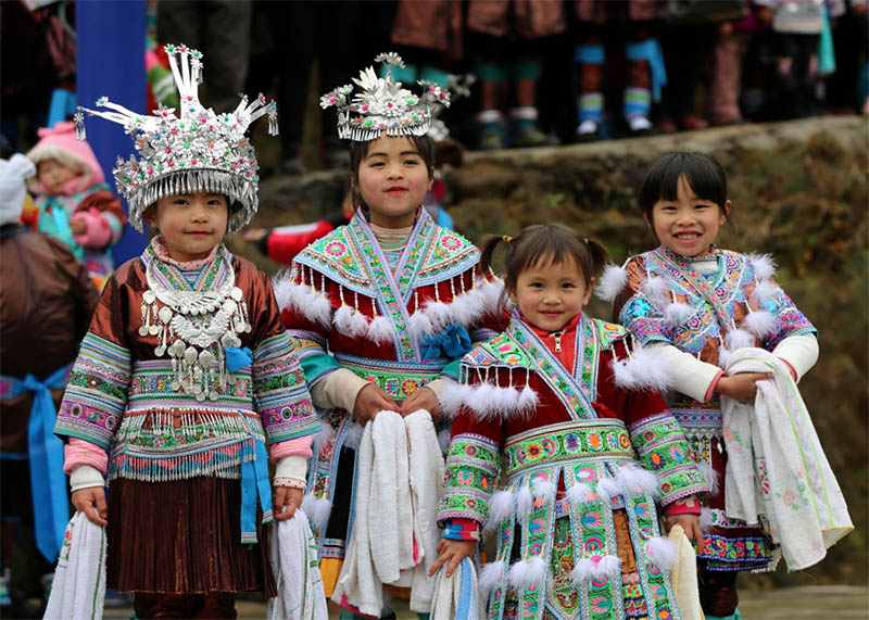  Grupo étnico de Miao celebra o Ano Novo Lunar