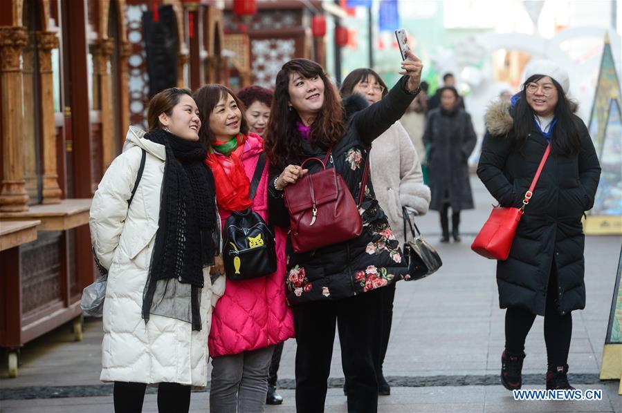 Grande Bazar de Xinjiang recebe 14 milhões de visitantes