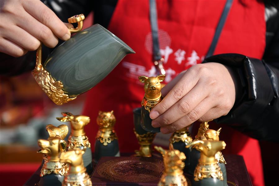 Feira no Museu do Palácio exibe tradições reais do Festival da Primavera durante a Dinastia Qing