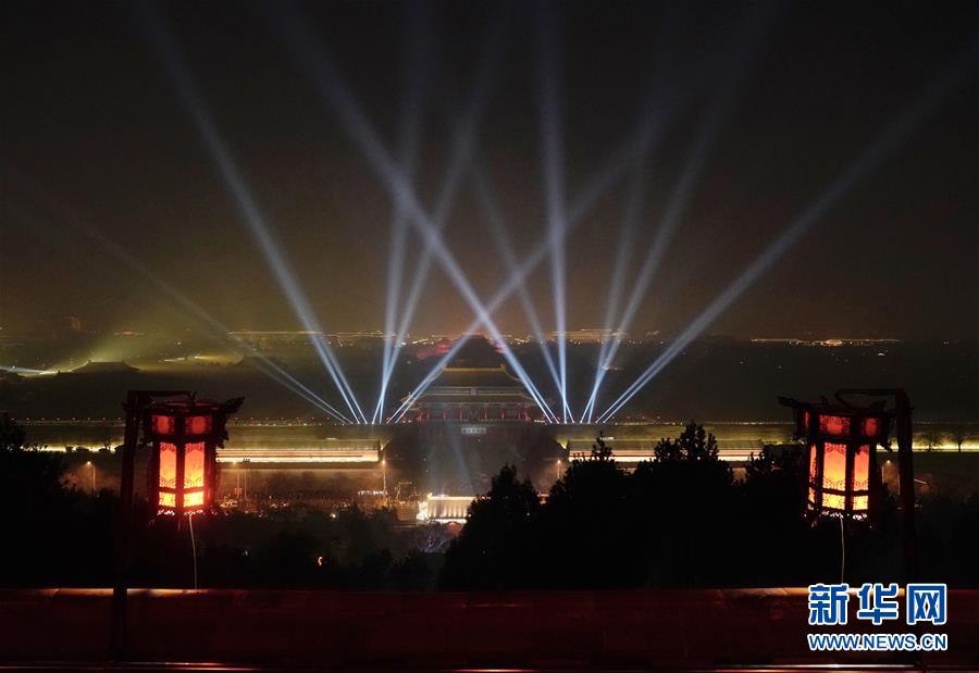 Festival das Lanternas: Cidade Proibida aberta pela primeira vez ao público à noite