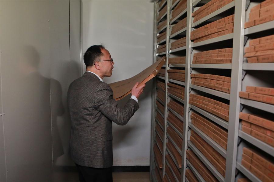 Wang Zongxun: Curador de museu dedicado a proteger documentos antigos em Guizhou