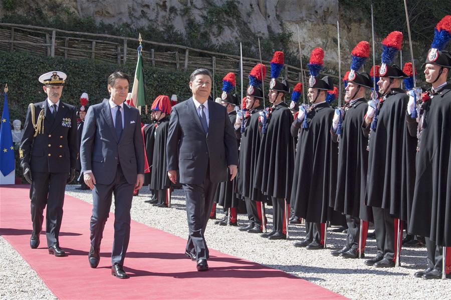 Xi e Conte realizam conversações sobre elevação de relações China-Itália para nova época