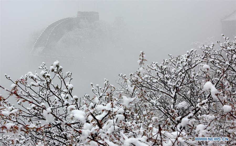 Galeria:Beijing celebra a neve em abril