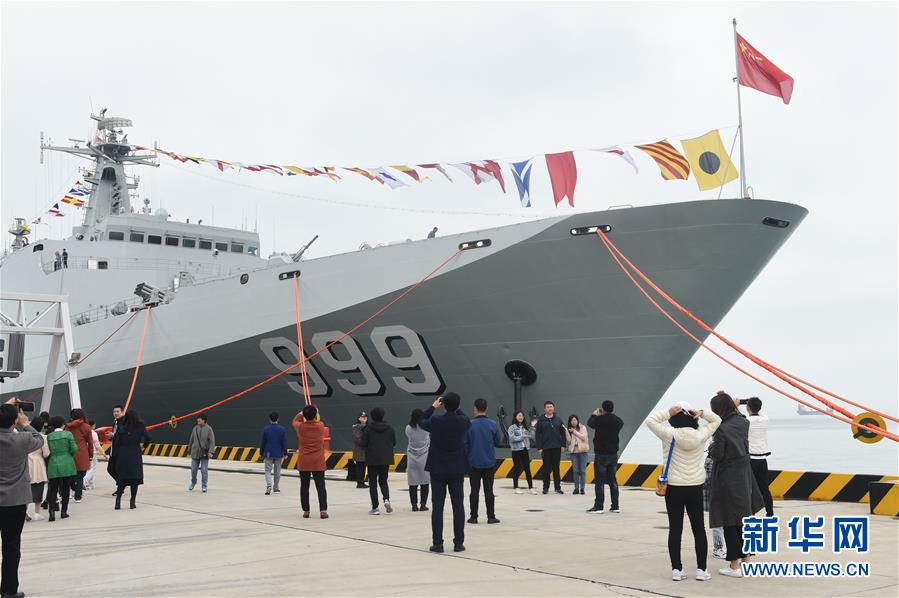 Galeria:Realiza-se em Qingdao a atividade do dia aberto dos navios de guerra multinacionais