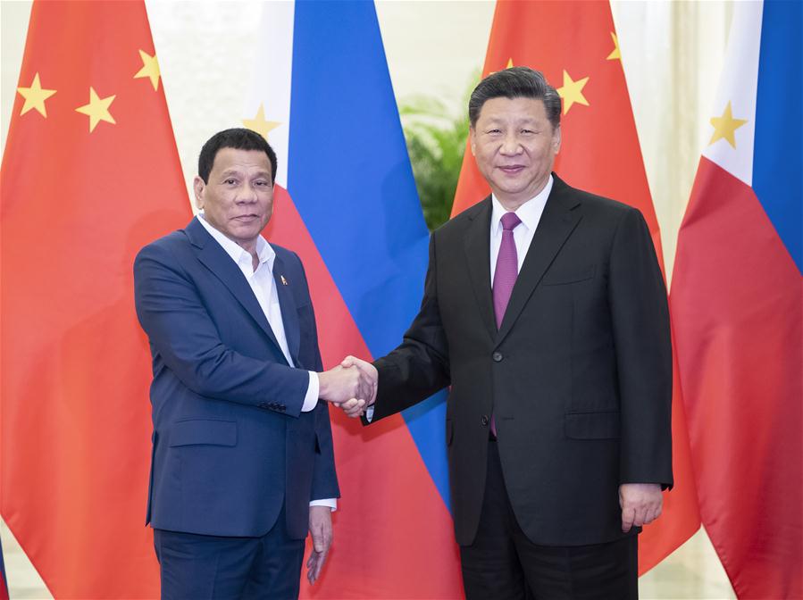 Xi reúne-se com presidente das Filipinas