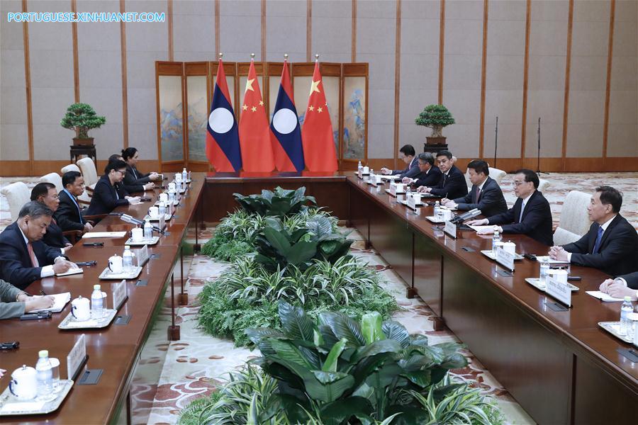 Premiê chinês reúne-se com presidente do Laos