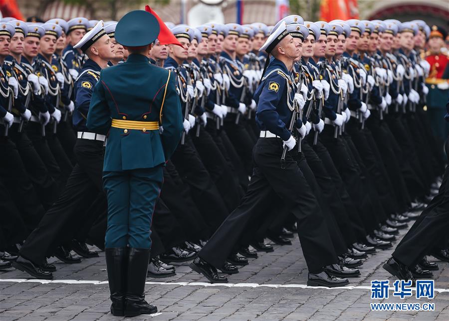 Rússia realiza parada militar do Dia da Vitória
