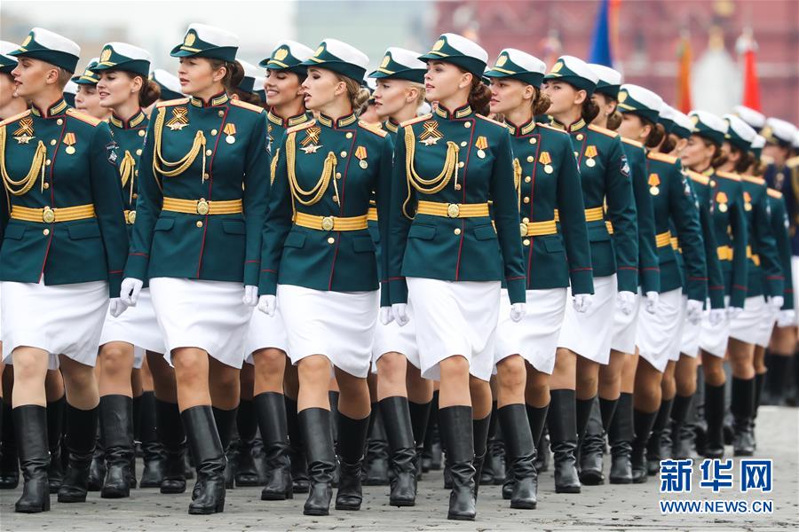 Rússia realiza parada militar do Dia da Vitória