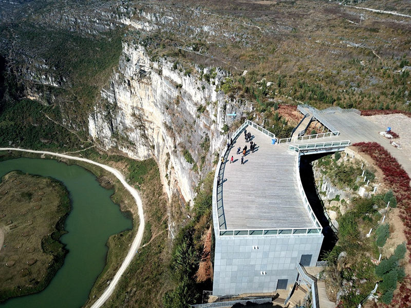 Galeria: Museu de arte construído no penhasco